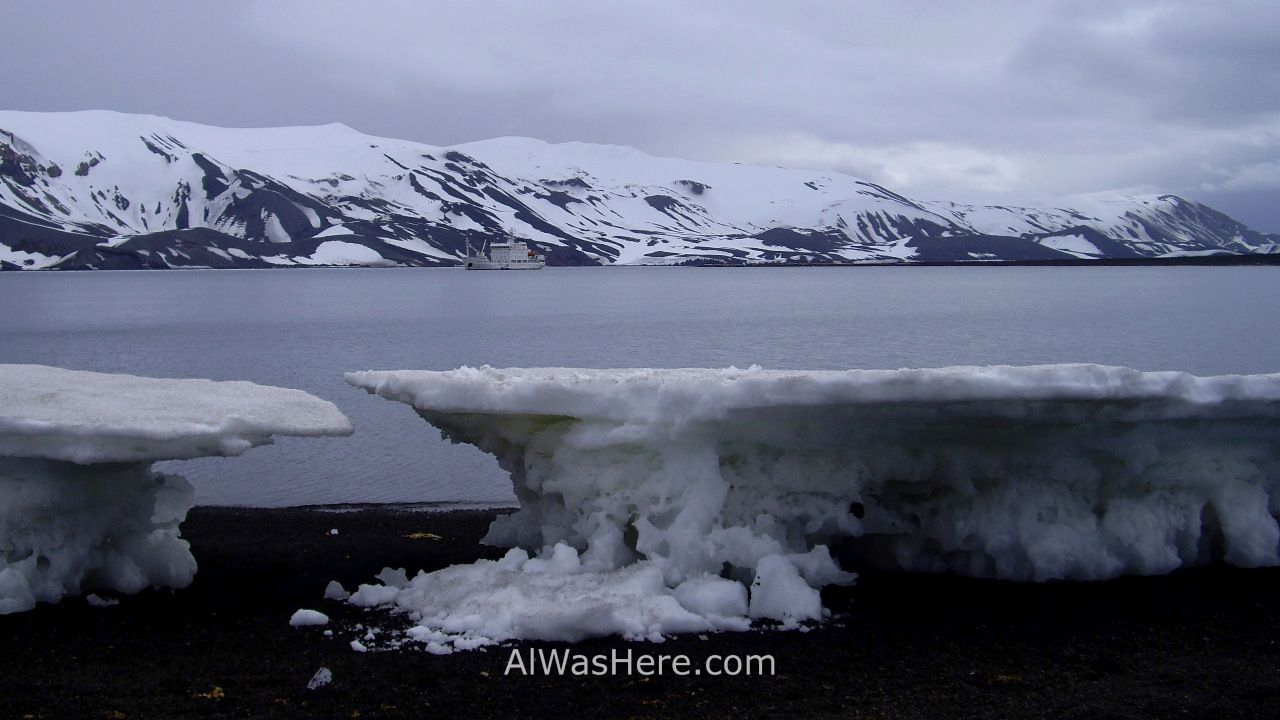 Antártida 2 Deception Island Decepcion Antarctica Bahia Balleneros whalers Bay (4)